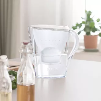 Brita Marella Cool white + 6 Maxtra Pro All-In-1 filtrační konvice, 2, 4 l, indikátor výměny filtru, 6x filtrační patrona